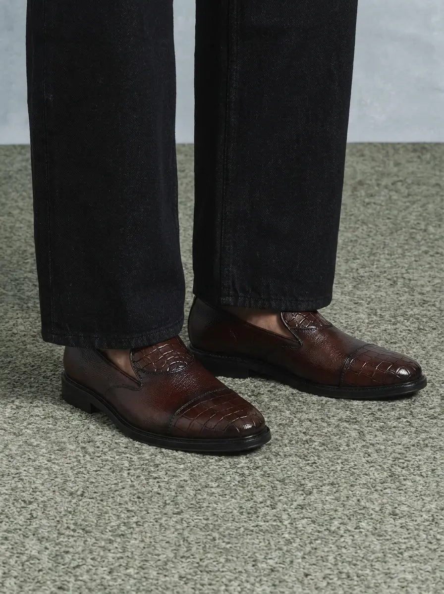BURGUNDY BROWN CROCS LOAFERS
